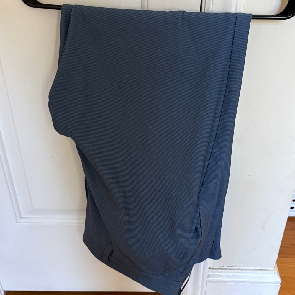 Travis Mathew blue dress pants